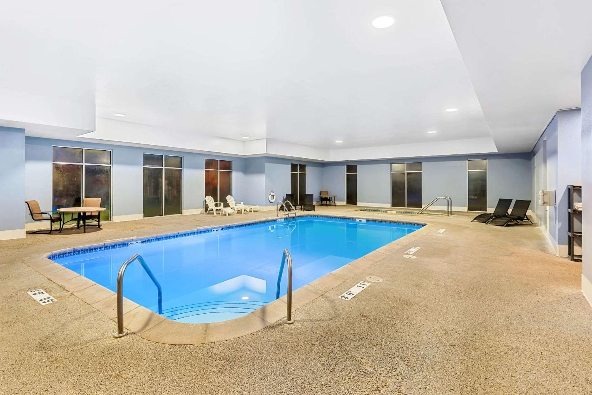 Quality Inn Fort Dodge Dış mekan fotoğraf